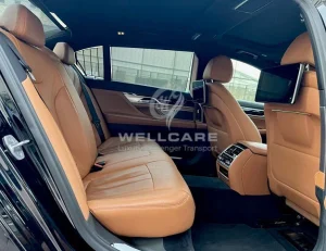 Alternative view of BMW - 7 Series / 730 Li-2022